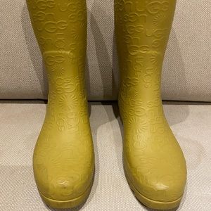 Ugg Yellow Rain Boots Size 6